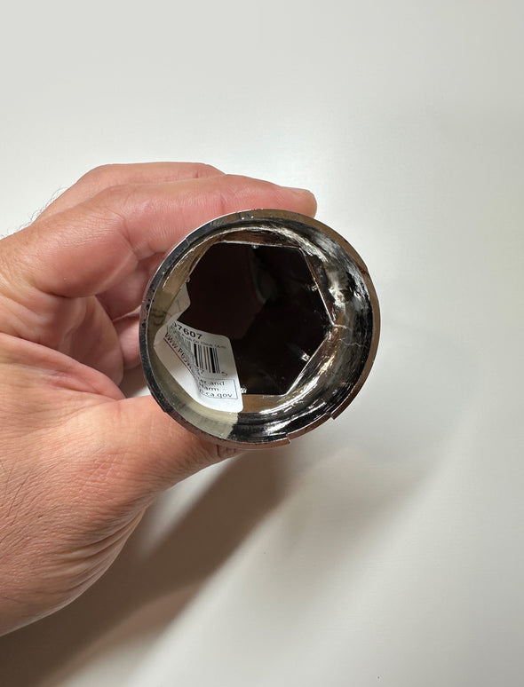Style 7 | Semi-Truck or Commercial Vehicle 33MM Chrome Flange Lug Nut Cover